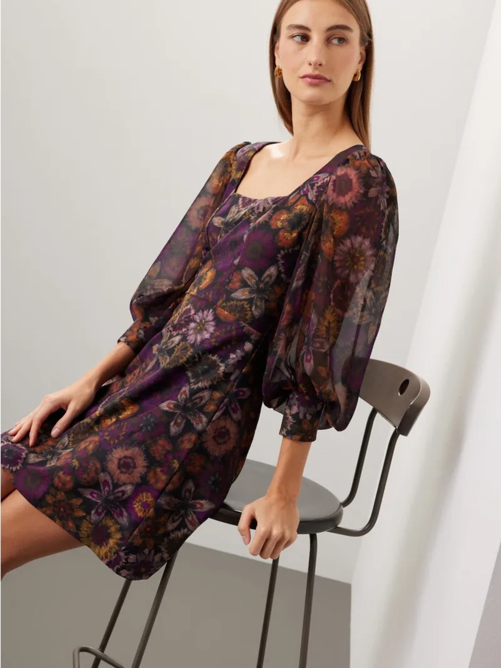 Slate & Willow Sheer Puff-Sleeve Floral Mini Dress in Deep Plum